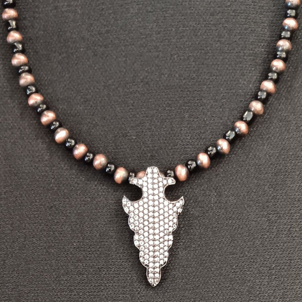 Beautiful arrowhead necklace